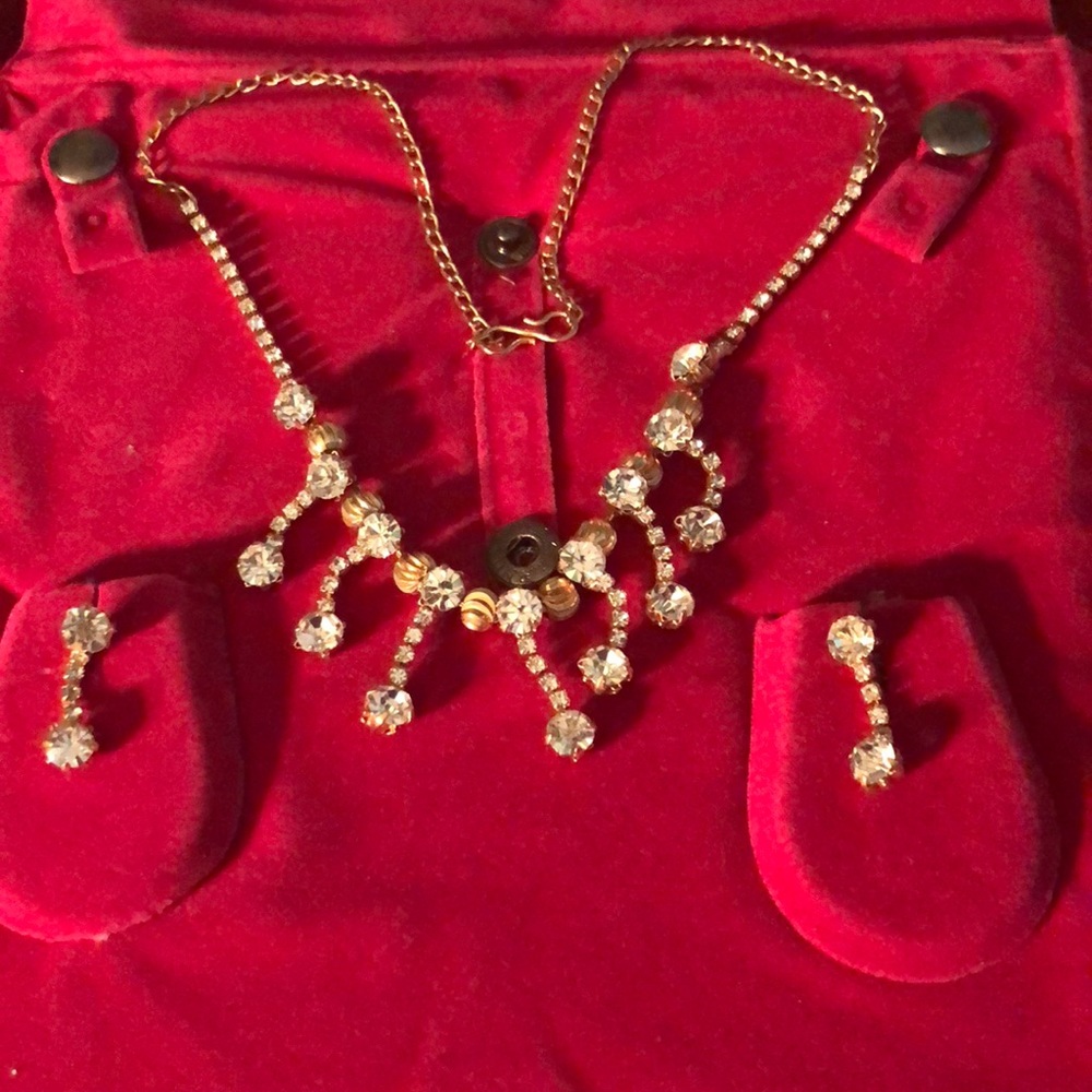 Indian dance jewelry set